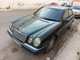 Mercedes-Benz Clase C 2003