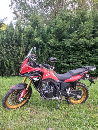Moto Rieju Aventura 500