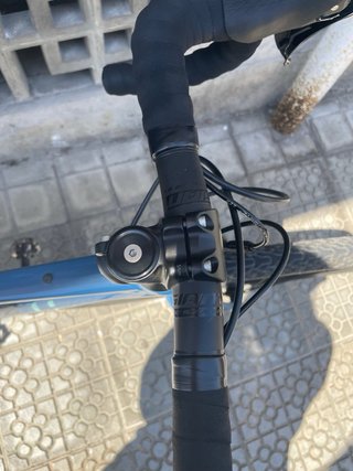 Bicicleta Gravel Liv Devote Azul Metalizada