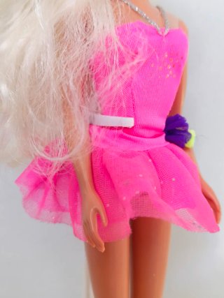 Sindy I Love Make up 1994 #18425 con vestido rosa