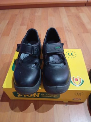 Zapatos de trabajo PANTER mujer negros