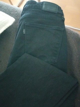 Pantalones Levis 725 High Rise Bootcut Talla 30