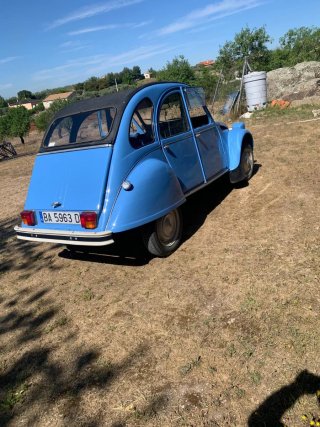 Citroën 2CV Azul