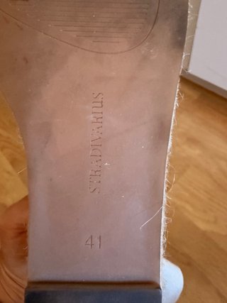 Cuñas Stradivarius Beige/Blanco