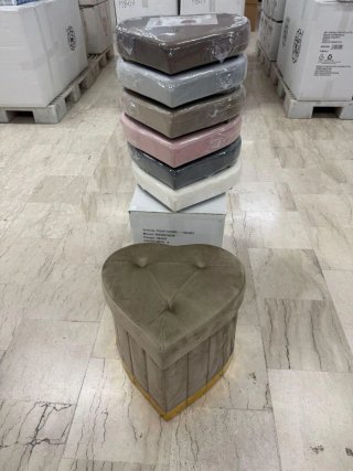 Pouf a forma di cuore in velluto