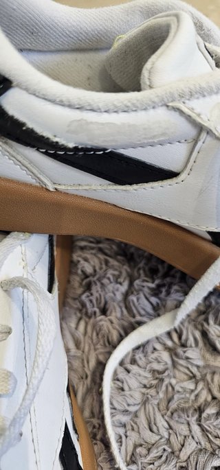 Zapatillas Reebok Blancas y Negrad
