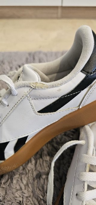 Zapatillas Reebok Blancas y Negrad