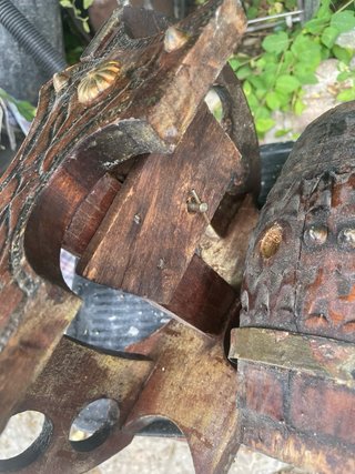 Barril antiguo de madera para restaurar