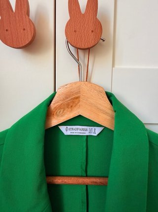 Blazer verde Stradivarius mujer
