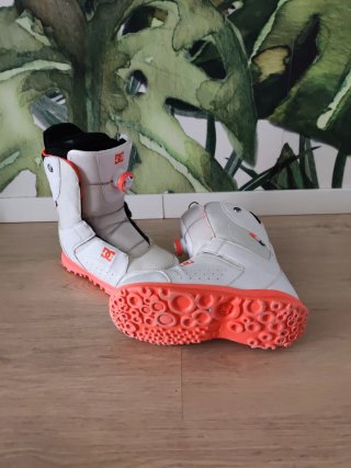 Botas Snowboard DC Blancas y Naranja