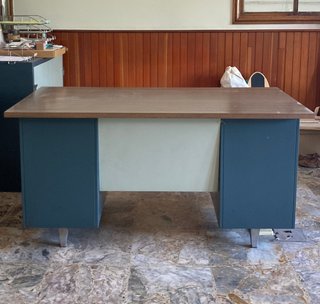 Mesa escritorio oficina original años 70