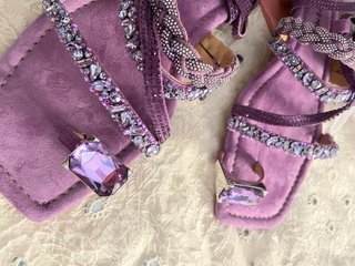 Sandalias Alma en Pena Moradas