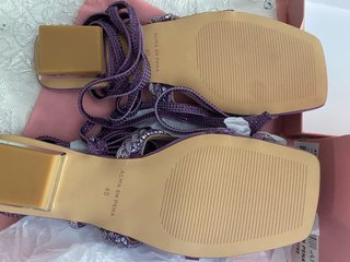 Sandalias Alma en Pena Moradas