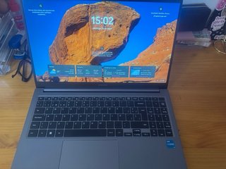 Samsung Galaxy Book 4 Gris Multicolor