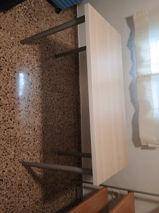Mesa de estudio madera y metal