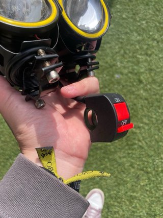 Faros auxiliares LED moto universales