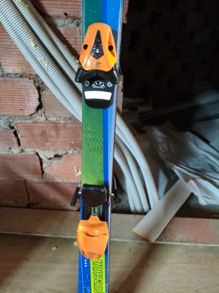 Esquís niño Quechua MRZ100