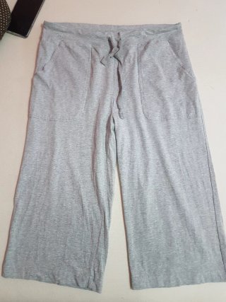 Pantalones cortos de algodón grises