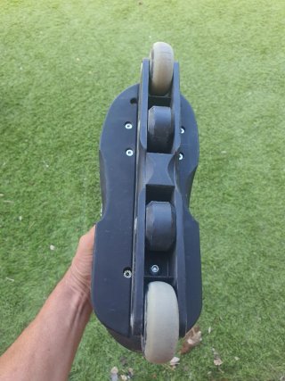 ROCES M12 LO Patines Línea Agresivo Negros
