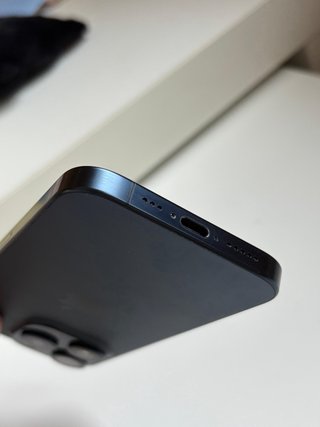 iPhone 15 Pro PIEZAS