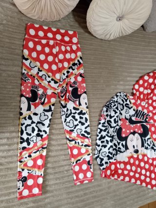 Conjunto Nike Minnie Mouse Talla L/XL