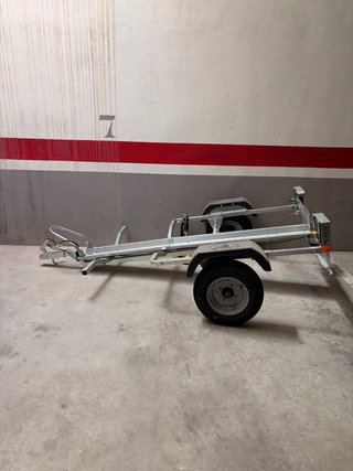 Remolque moto casi nuevo