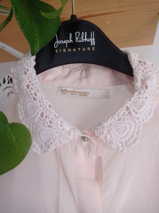 Blusa camisa Stradivarius rosa con encaje L