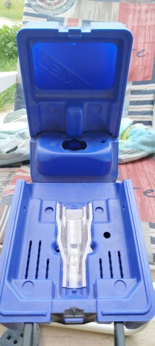 Caja Dremel