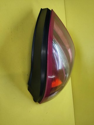 PILOTO TRASERO IZQUIERDO NISSAN ALMERA II N16