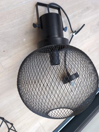 Lámpara de techo industrial negra