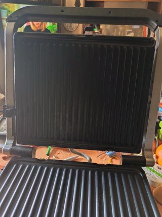 Sandwichera Eléctrica Parrilla