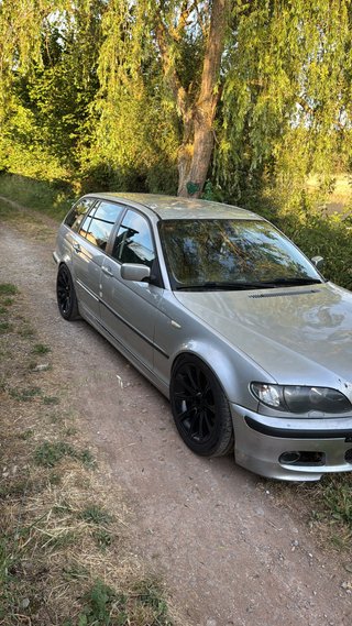 BMW e46 touring 320da 150cv
