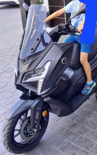 VOGE SR1 125cc Gris Casi Estreno!!!!