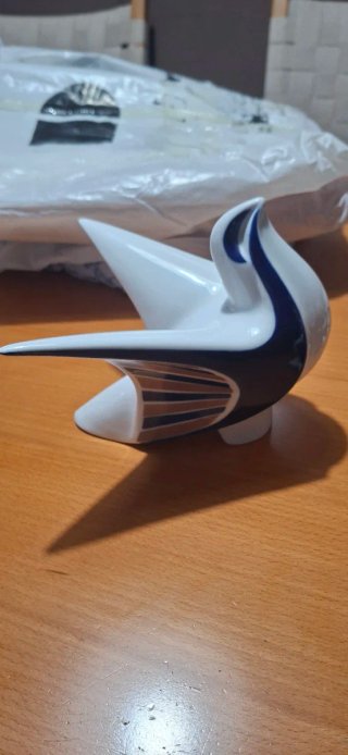 Paloma Sargadelos Blanca y Azul