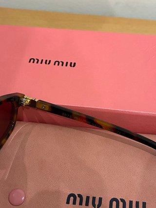Gafas de sol Miu Miu Tortoise Red
