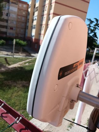 Antena individual para caravana, camping, furgonet