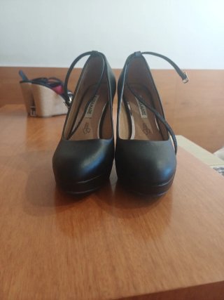 Zapato salón tacón alto negro talla 38