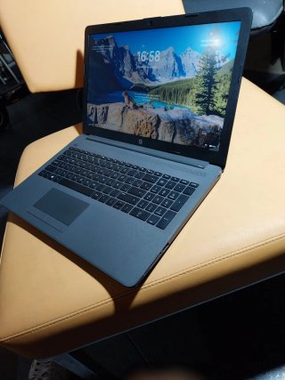 HP SSD Ryzen 5 3500U AMD GFX