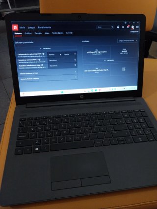 HP SSD Ryzen 5 3500U AMD GFX