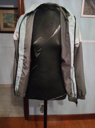 Chubasquero niño azul y gris talla 14 años