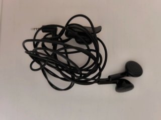 Auriculares negros con jack 3.5mm