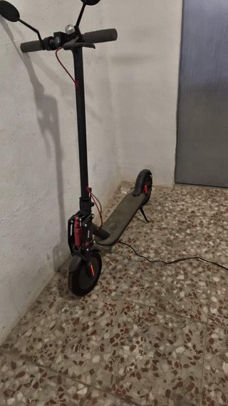 Patinete Eléctrico Xiaomi M365