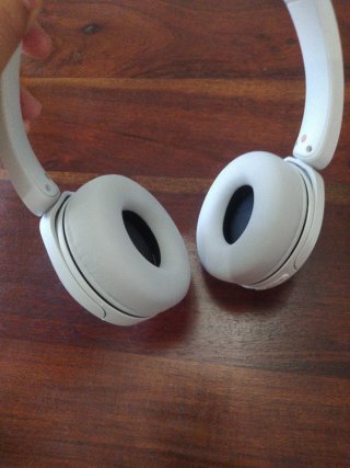 Auriculares Bluetooth Sony Grises y Blancos