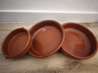 3 cazos de barro