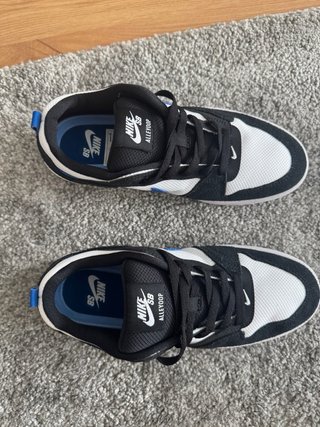 Zapatillas Nike SB Alleyoop Negras/Blancas/Azules