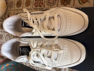Scarpe Reebok bianche e nere