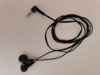 Auriculares negros con jack 3.5mm