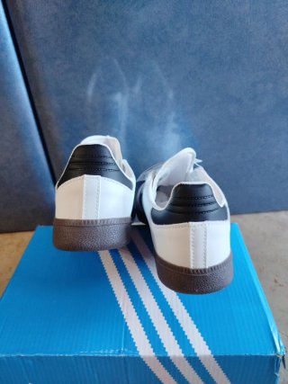 Zapatillas Adidas Samba Blancas y Negras