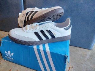 Zapatillas Adidas Samba Blancas y Negras