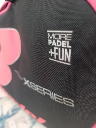 Paletero Bullpadel X Series Rosa
